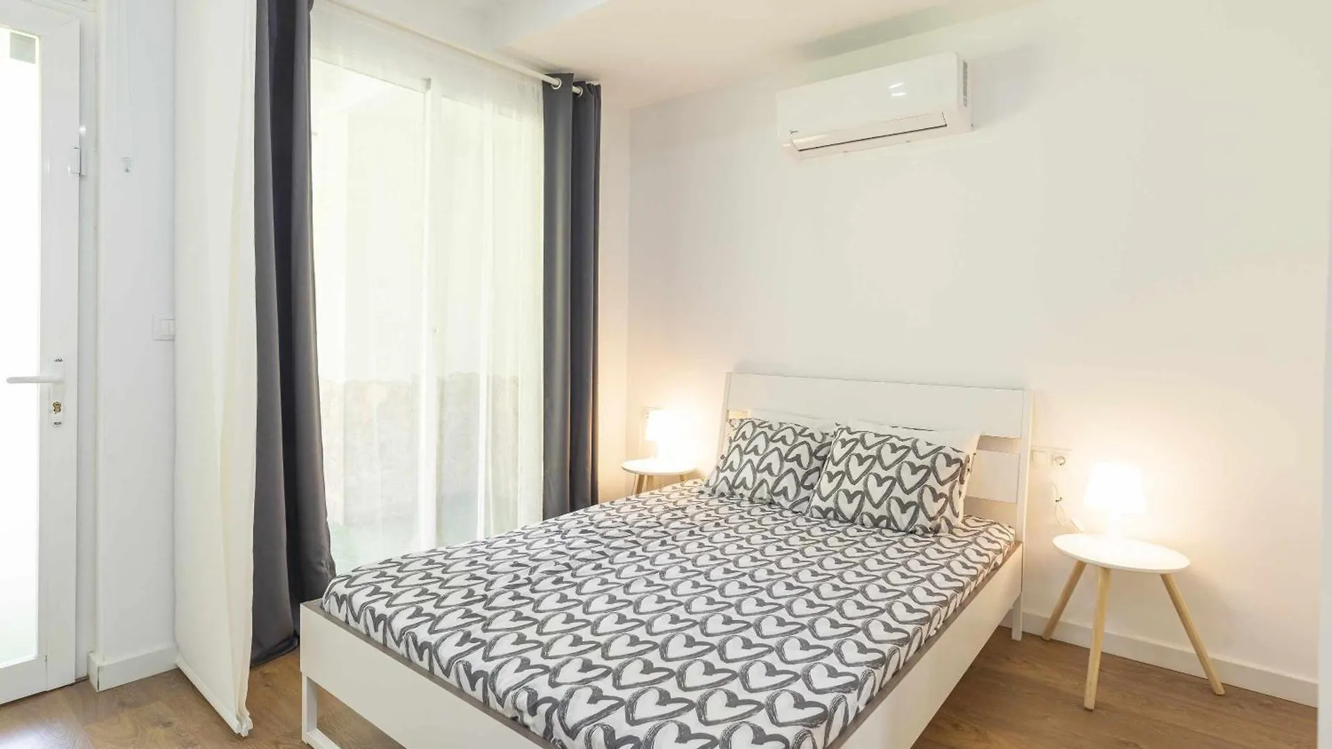Carihuela Beach Apartments Torremolinos