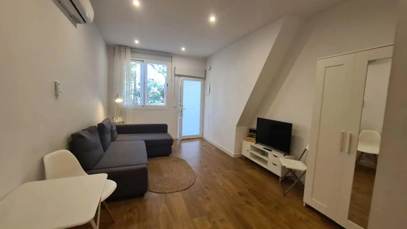 Carihuela Beach Apartments Torremolinos