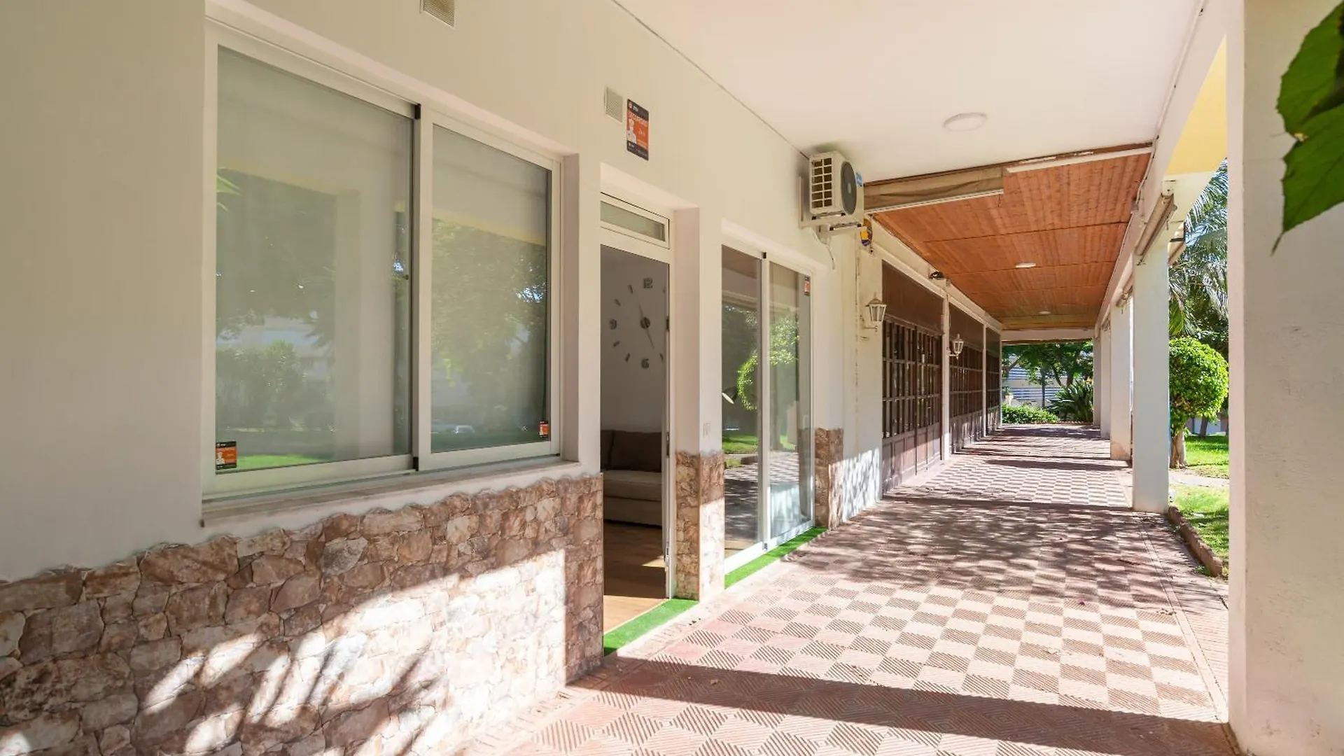 Carihuela Beach Apartments Torremolinos